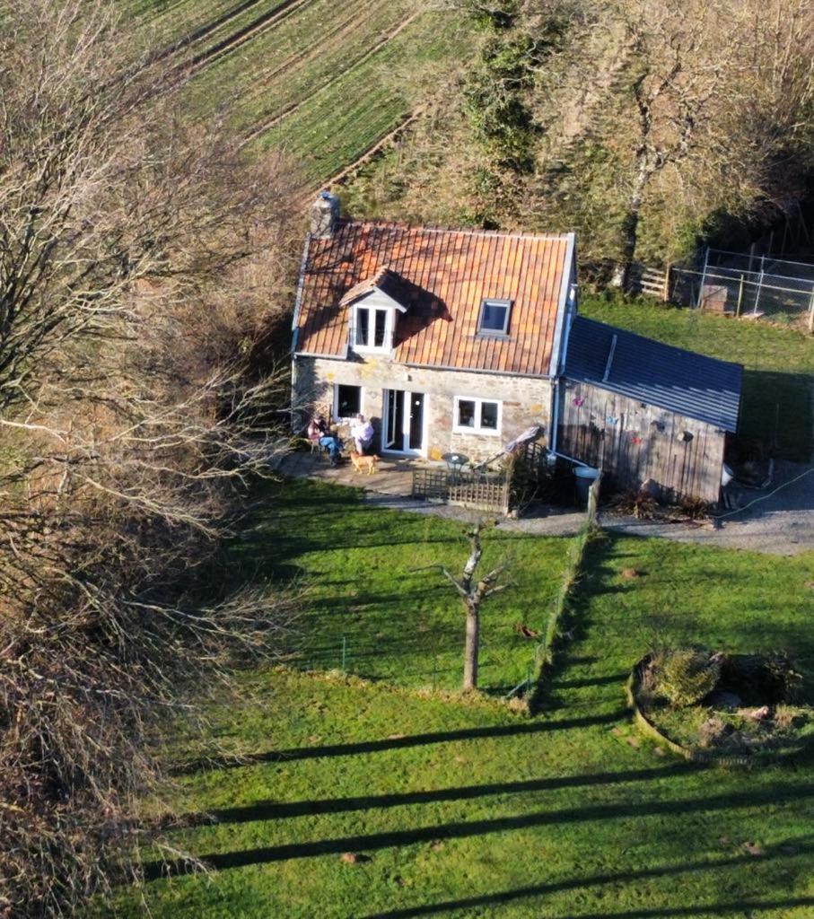 Bed and Breakfast Ferme De Noyes Sourdeval Экстерьер фото